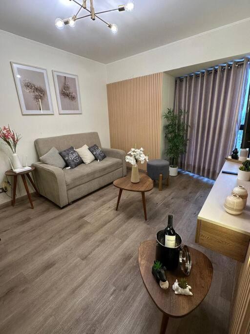Hermoso Departamento San Isidro - Pool - Gym D1801 * Lima